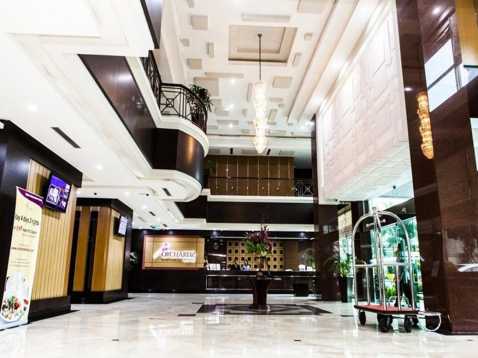 Hotel Orchardz Jayakarta Esterno foto